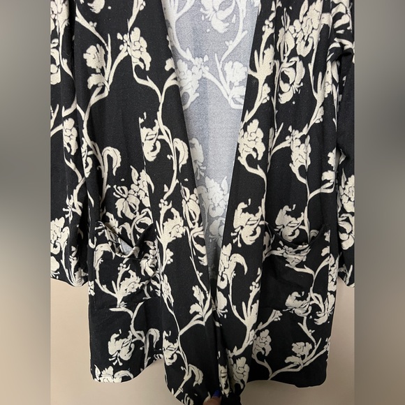 ☀️ LuLaRoe Caroline Cardigan LARGE - Picture 4 of 8